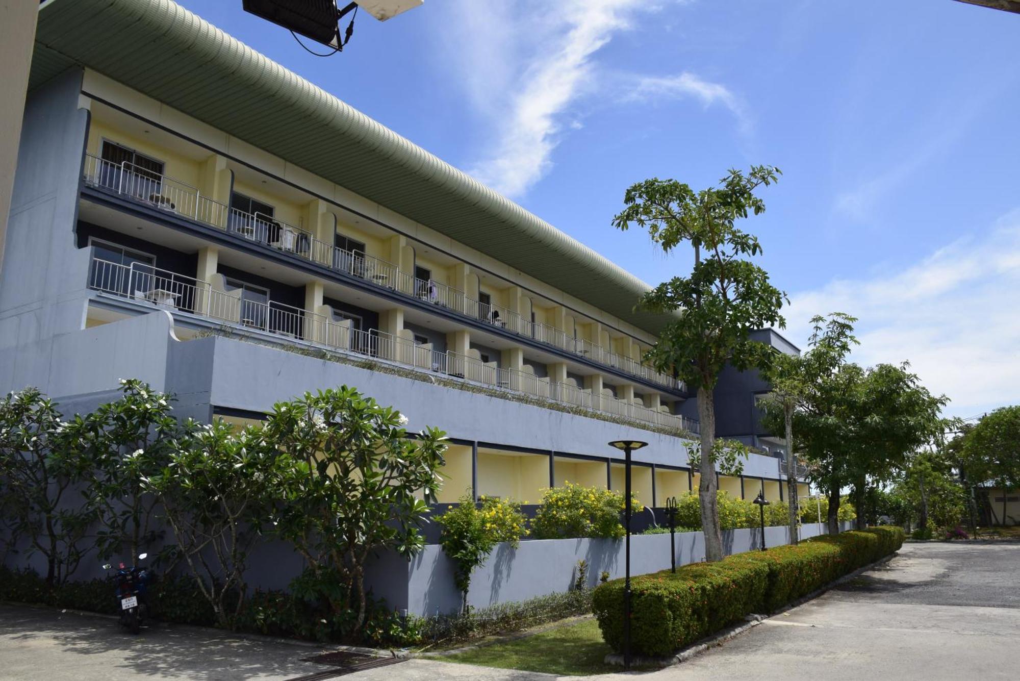 Blue Beach Grand Resort And Spa In Chalong Phuket By Dayuu Ban Saiyuan Zewnętrze zdjęcie