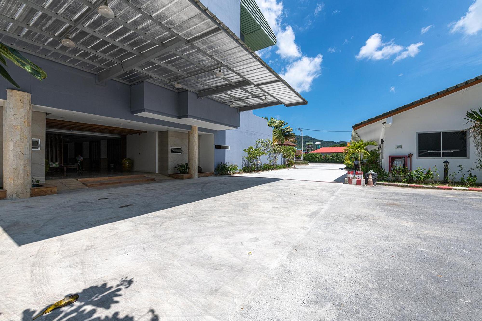Blue Beach Grand Resort And Spa In Chalong Phuket By Dayuu Ban Saiyuan Zewnętrze zdjęcie