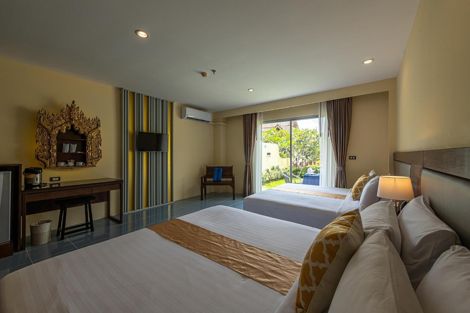 Blue Beach Grand Resort And Spa In Chalong Phuket By Dayuu Ban Saiyuan Zewnętrze zdjęcie