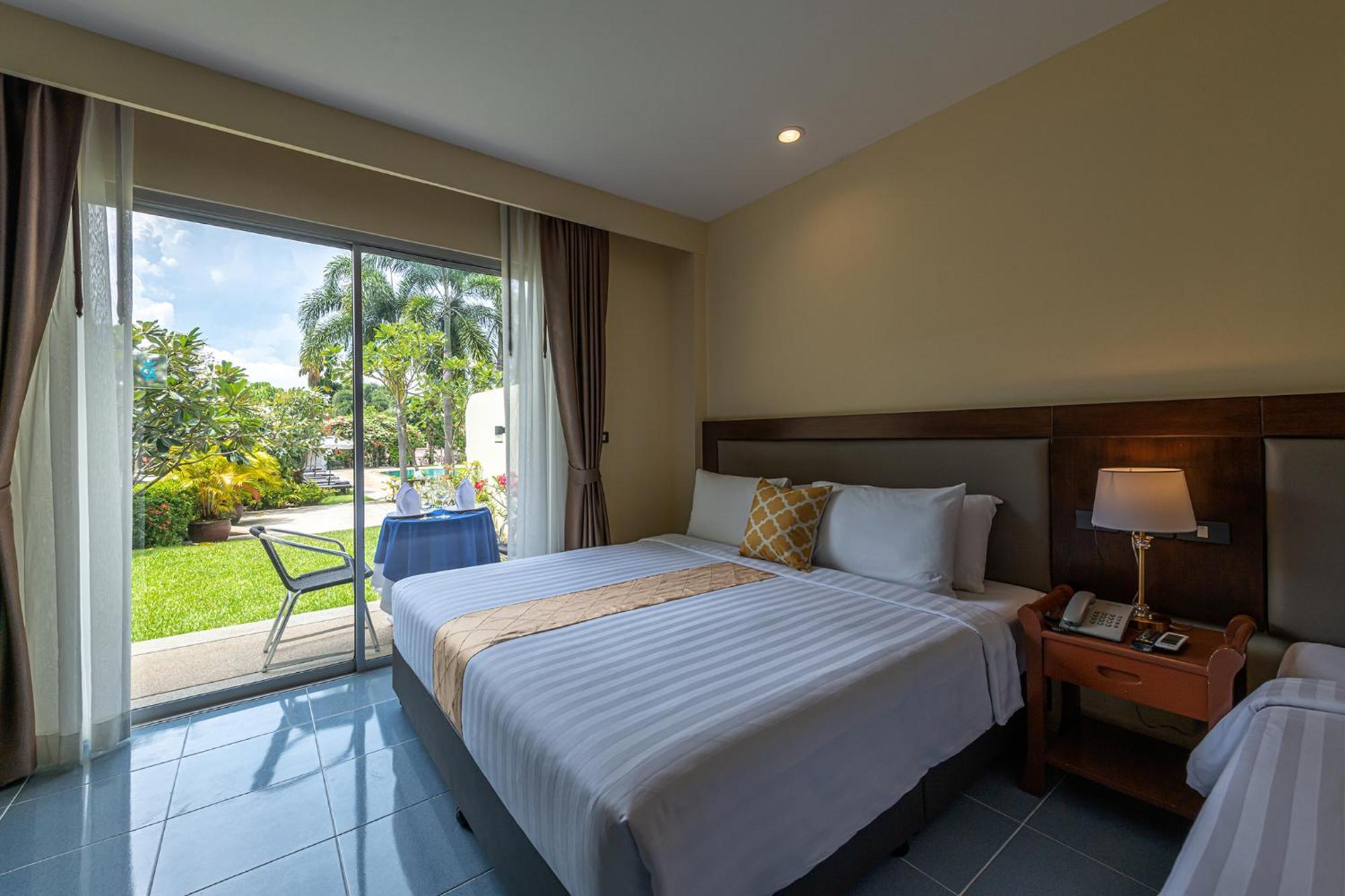 Blue Beach Grand Resort And Spa In Chalong Phuket By Dayuu Ban Saiyuan Zewnętrze zdjęcie