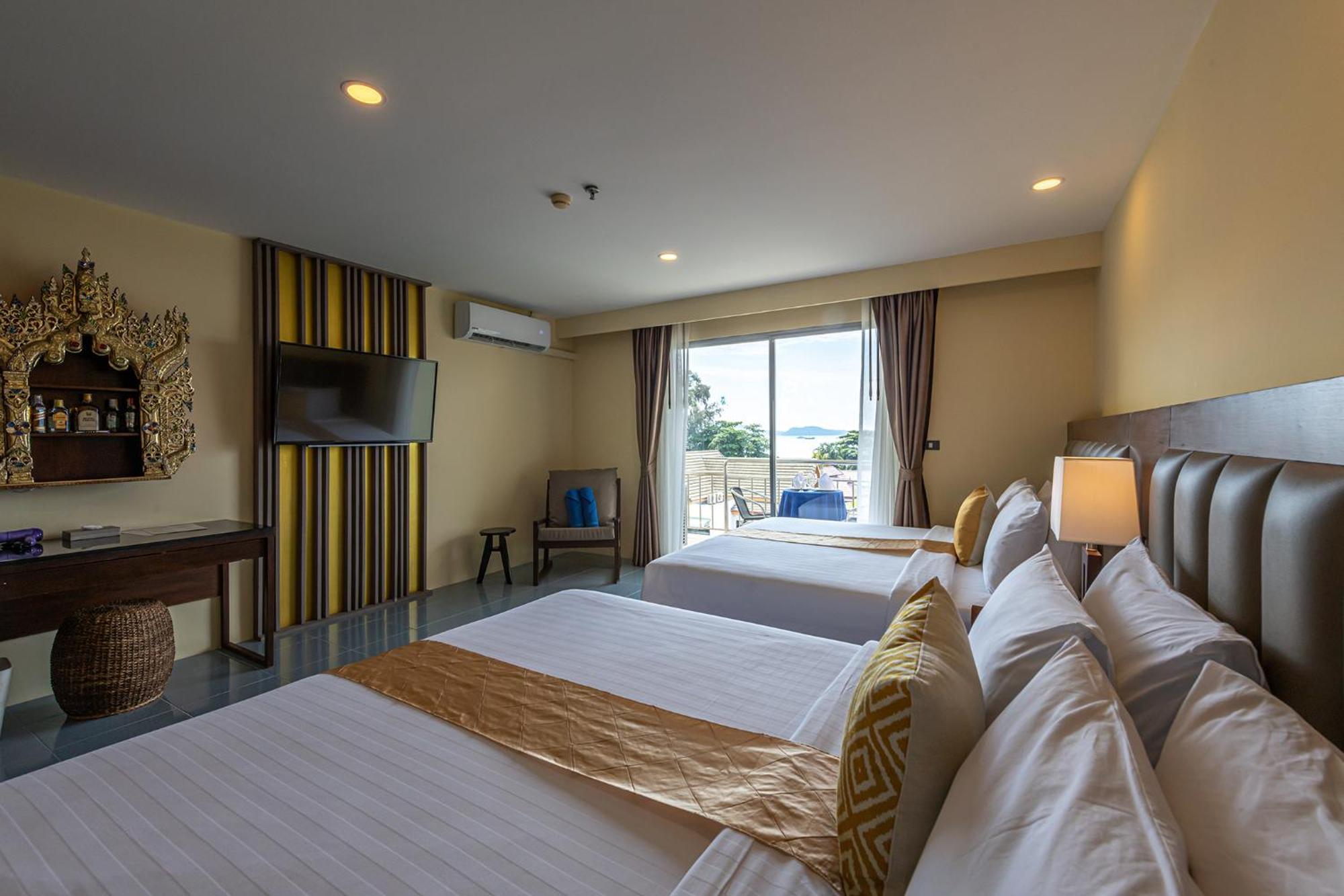 Blue Beach Grand Resort And Spa In Chalong Phuket By Dayuu Ban Saiyuan Zewnętrze zdjęcie