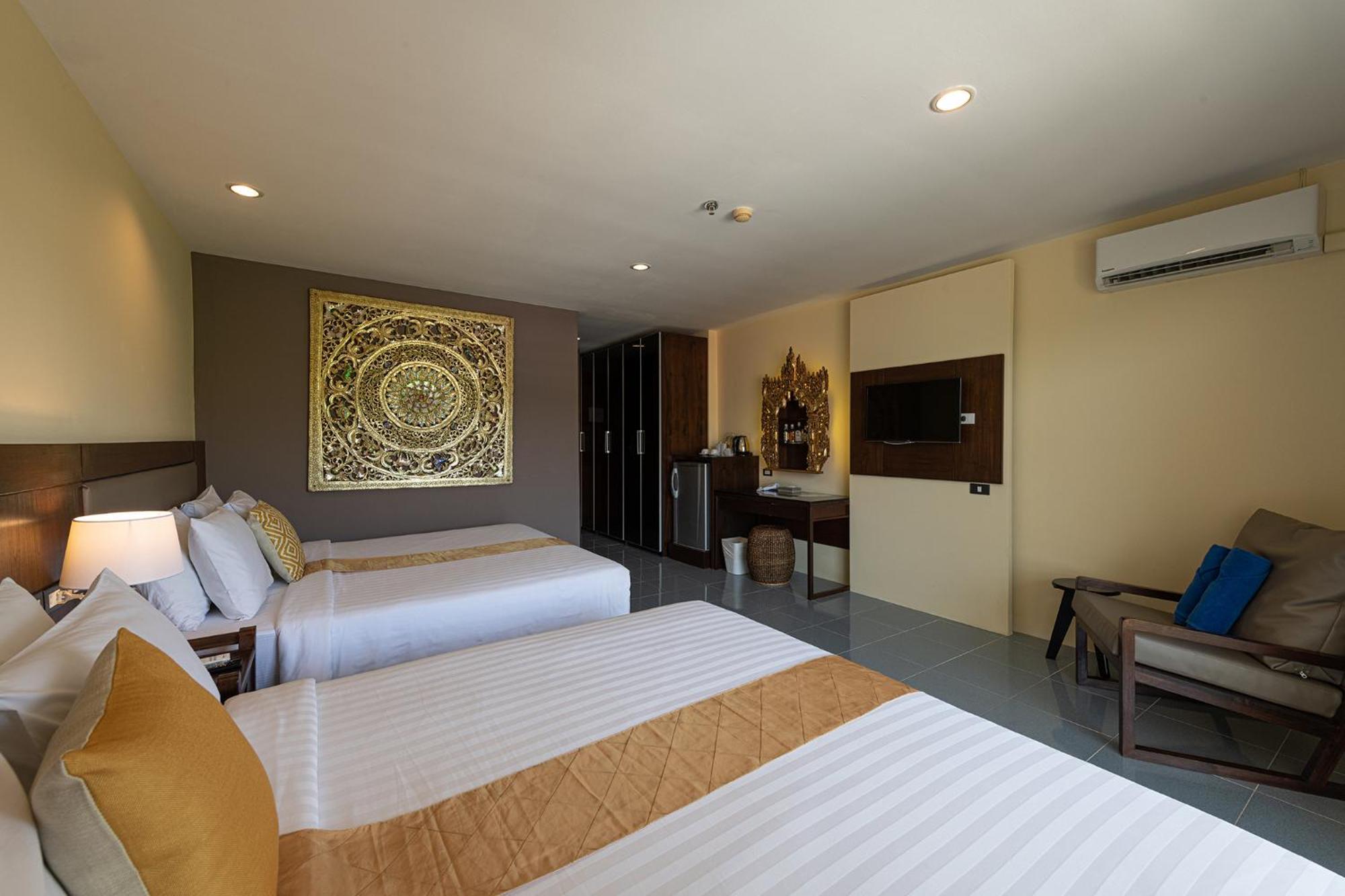 Blue Beach Grand Resort And Spa In Chalong Phuket By Dayuu Ban Saiyuan Zewnętrze zdjęcie