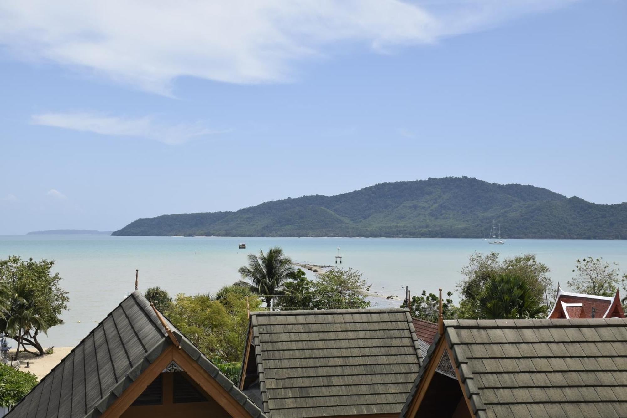 Blue Beach Grand Resort And Spa In Chalong Phuket By Dayuu Ban Saiyuan Zewnętrze zdjęcie