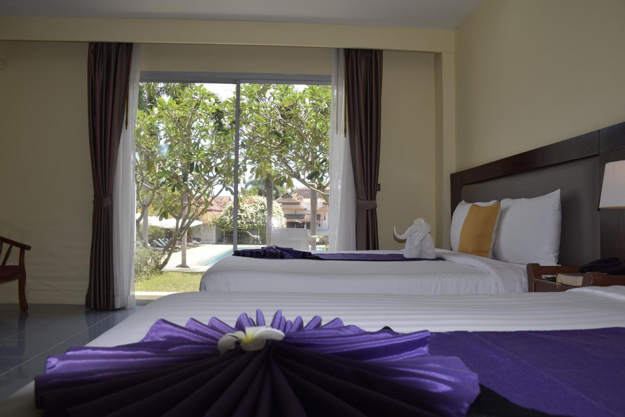 Blue Beach Grand Resort And Spa In Chalong Phuket By Dayuu Ban Saiyuan Zewnętrze zdjęcie