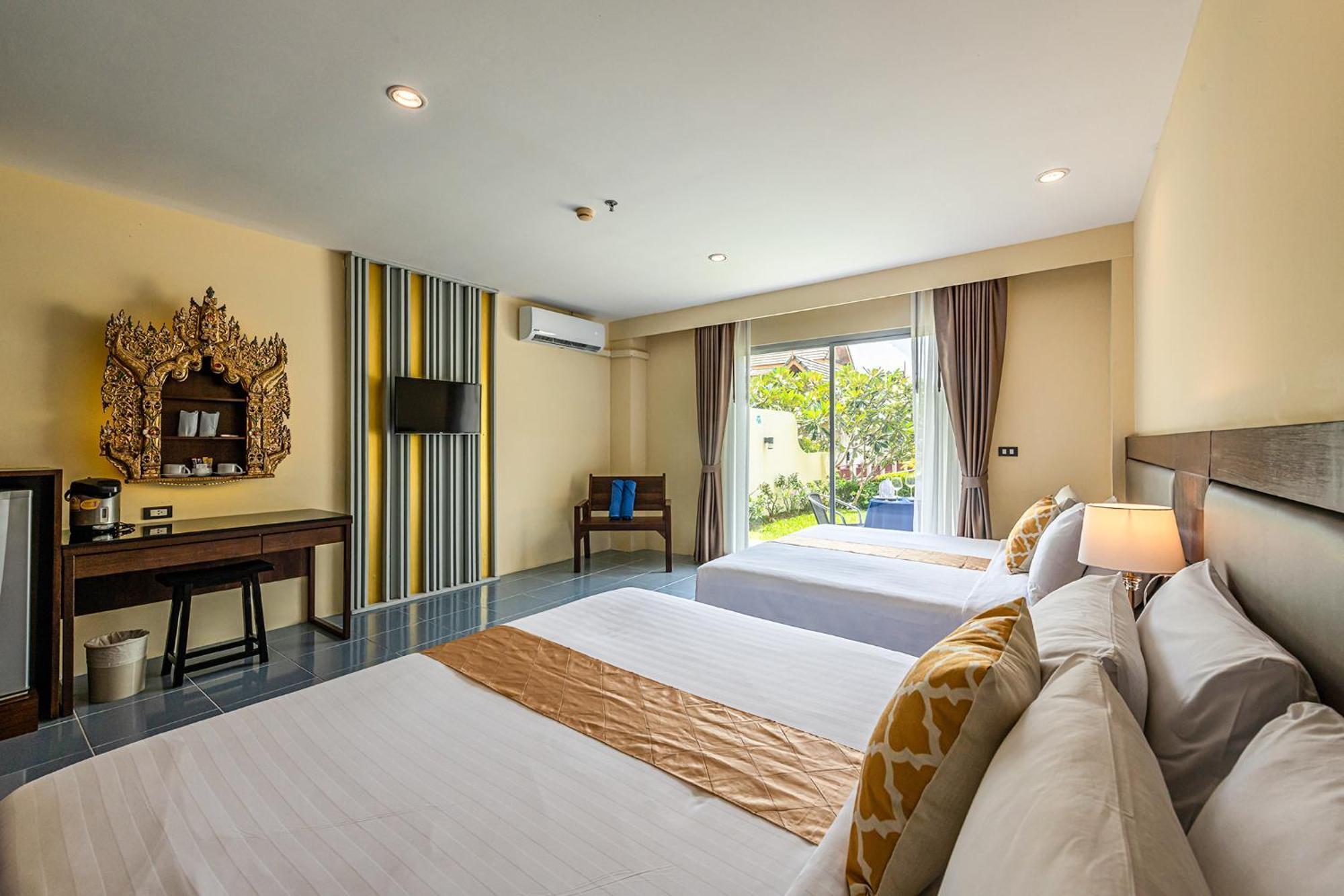 Blue Beach Grand Resort And Spa In Chalong Phuket By Dayuu Ban Saiyuan Zewnętrze zdjęcie